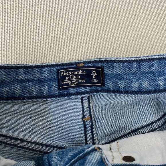 Abercrombie | High rise Jean shorts - Picture 2 of 6